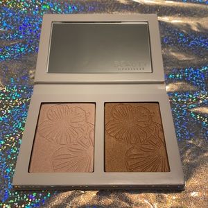 BEAUTY BY POPSUGAR
Be Bright Shimmer Highlighter